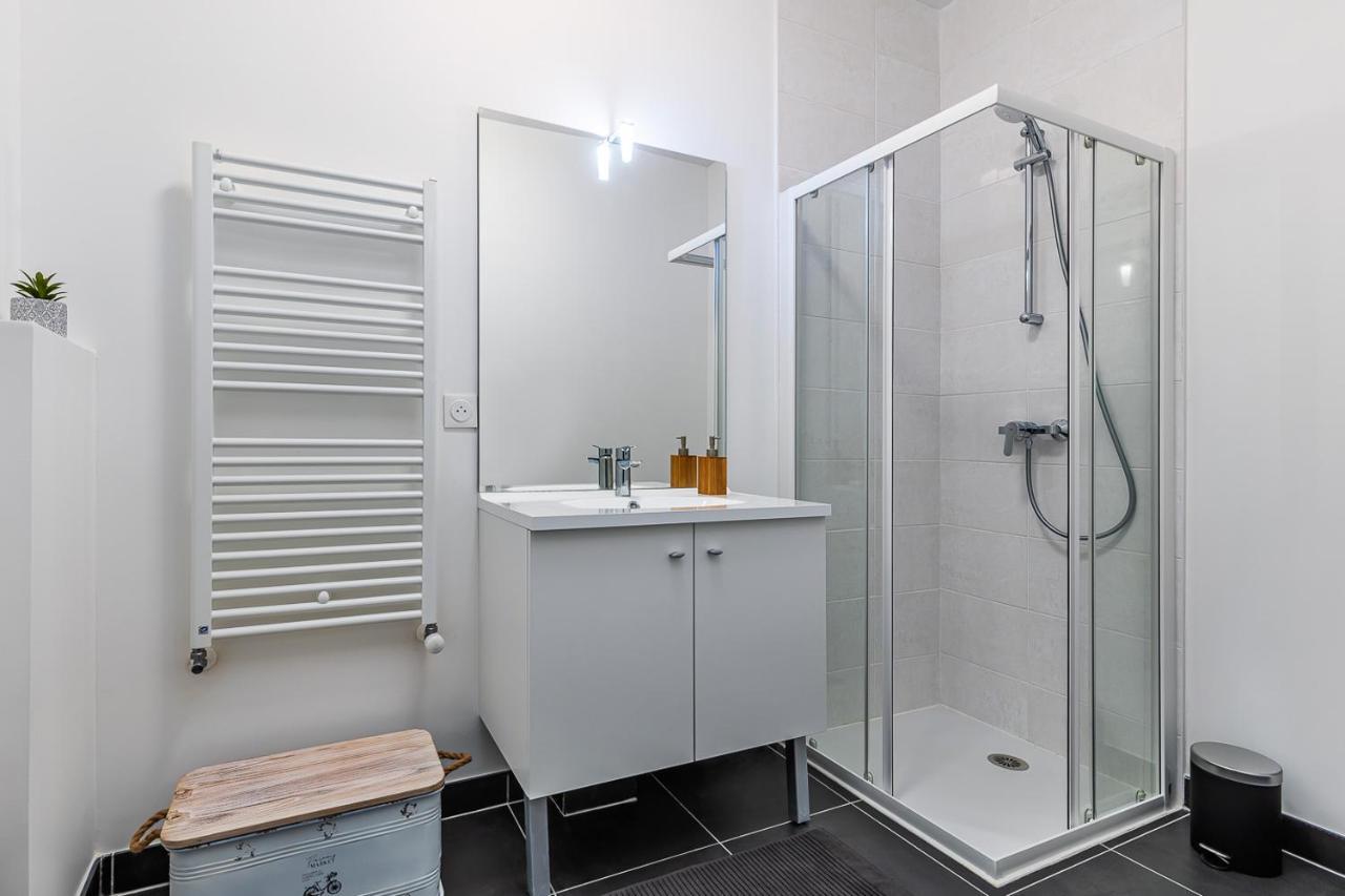 King Size Bed - Free Private Parking - Garden & Terrace - 14Min From Disneyland Ferrieres-en-Brie Luaran gambar